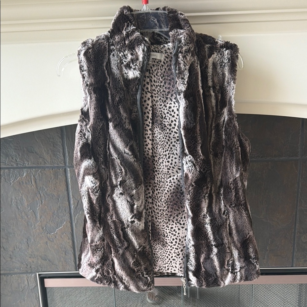 Erin London Faux Fur Zip Front Vest - Brown & Cream